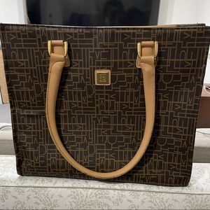 Diane Von Furstenberg tote